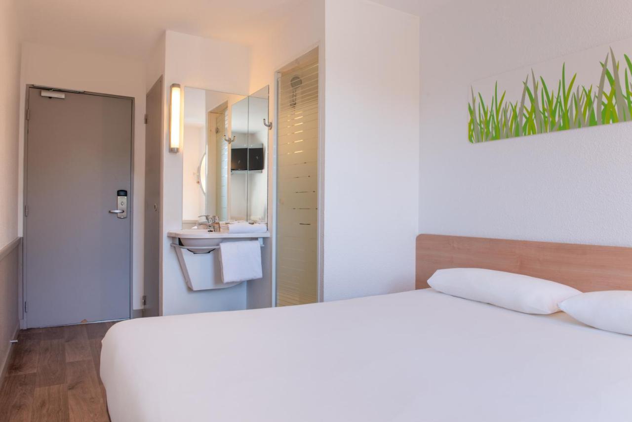 Ibis Budget Marseille Aeroport Provence Vitrolles  Exterior foto